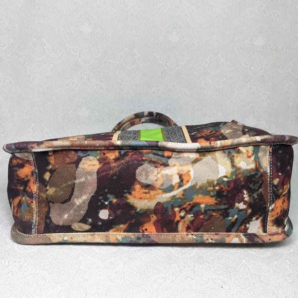 VINCE CAMUTO Orla tasseled canvas striped women's tote purse - NATURAL - Picture 8 of 13